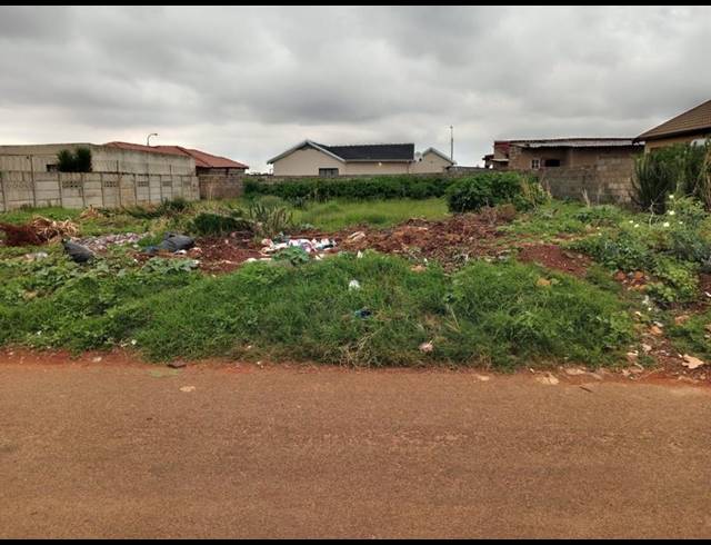 LAND FOR SALE IN VILLA LIZA